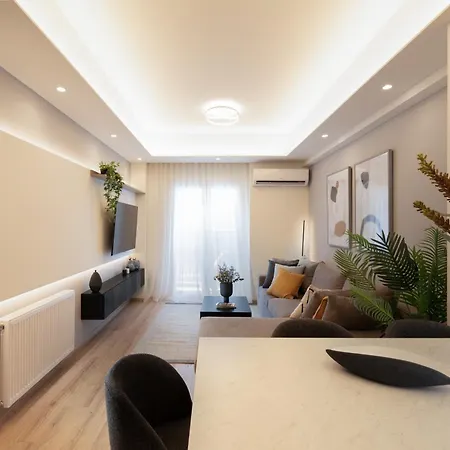 Διαμέρισμα Newly Renovated 2 Bedroom Apartment, 5min To Metro Αθήνα
